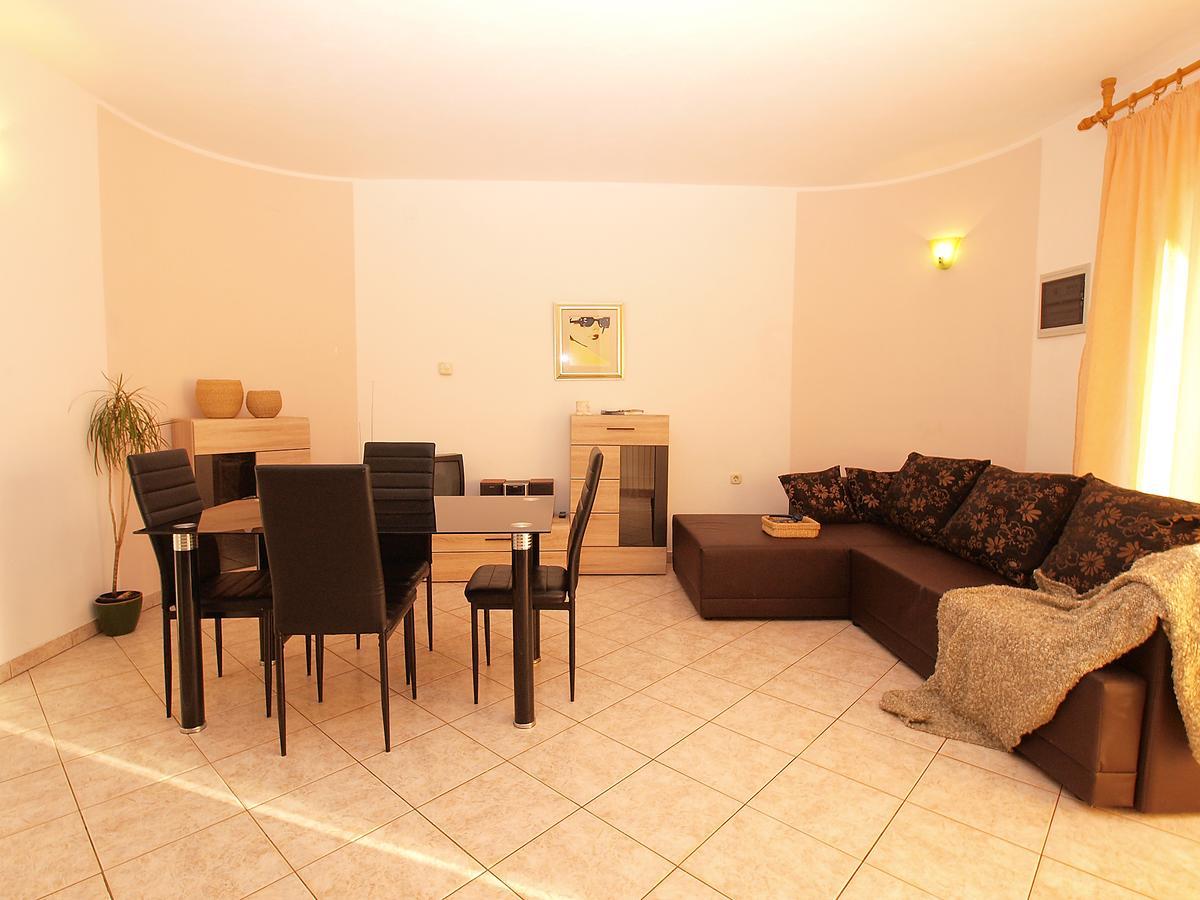 Apartments Dusanka 799 法扎纳 外观 照片